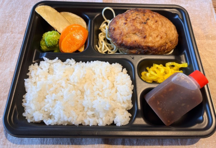 ハンバーグ弁当